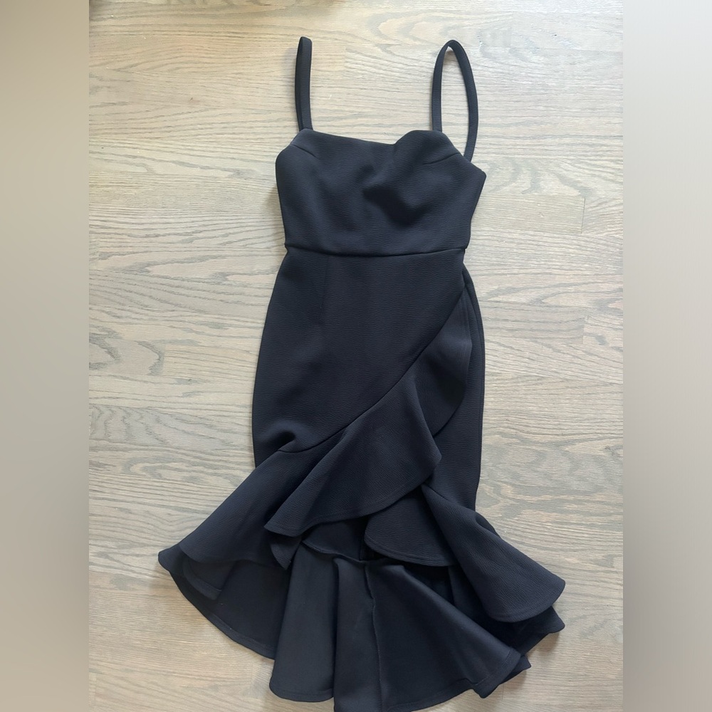 NWOT Here Comes The Sun Black  Wrap Mermaid Midi Dress Size Small